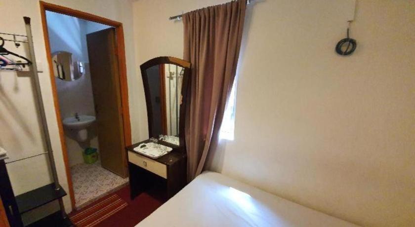 Oyo 1167 Rest And Go Hotel كلانغْ المظهر الخارجي الصورة