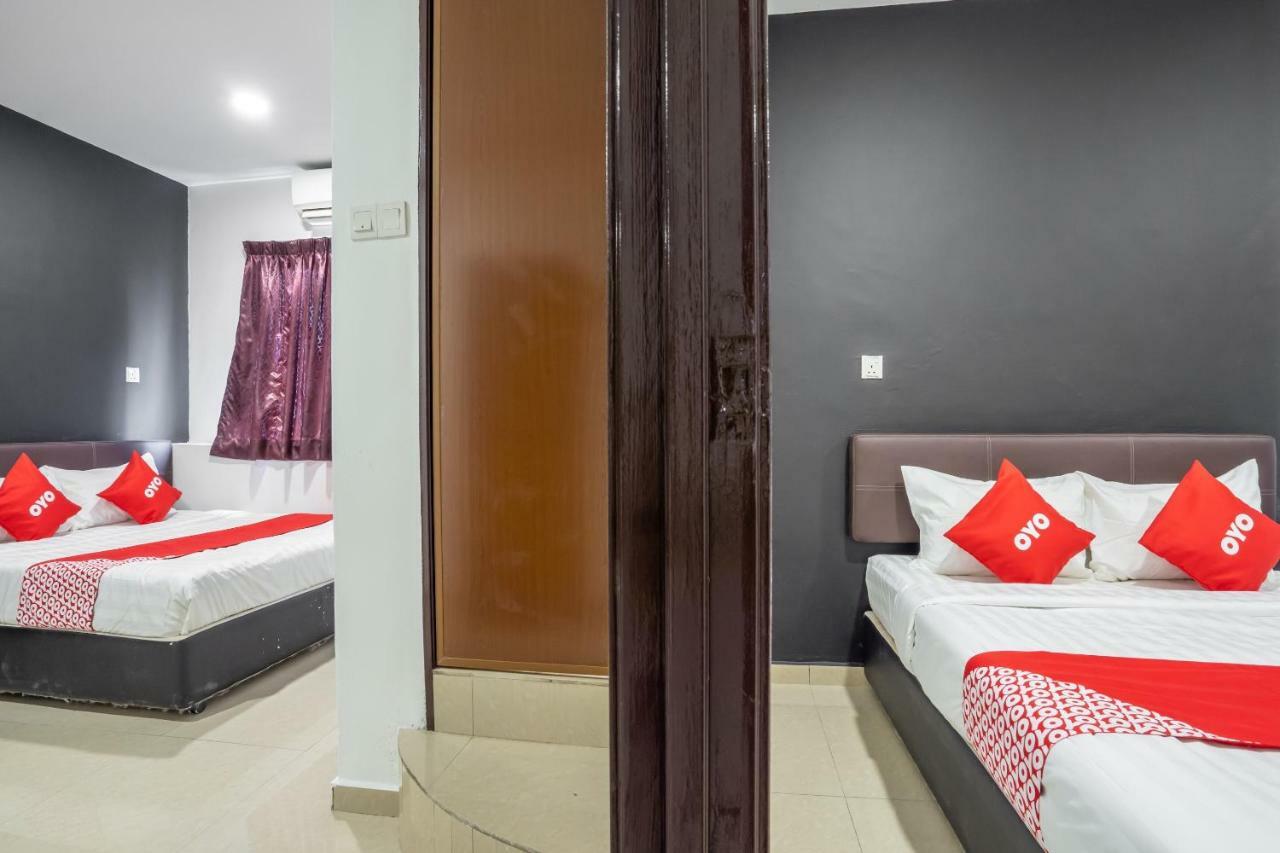 Oyo 1167 Rest And Go Hotel كلانغْ المظهر الخارجي الصورة