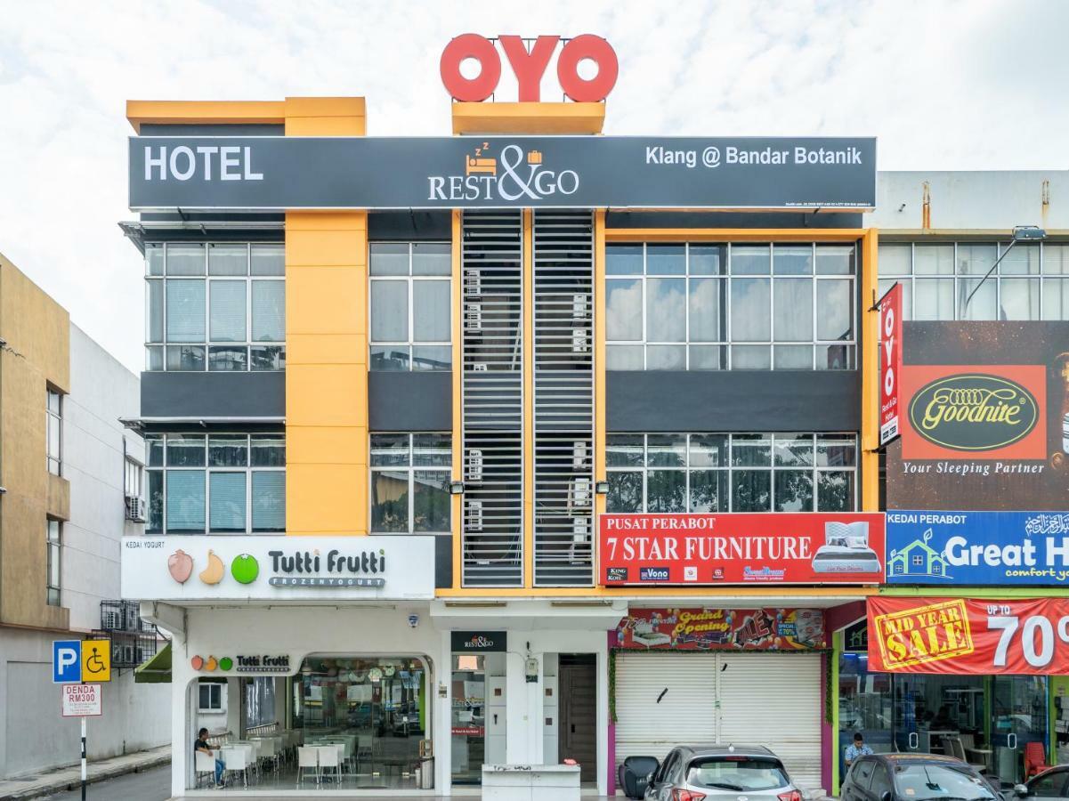Oyo 1167 Rest And Go Hotel كلانغْ المظهر الخارجي الصورة
