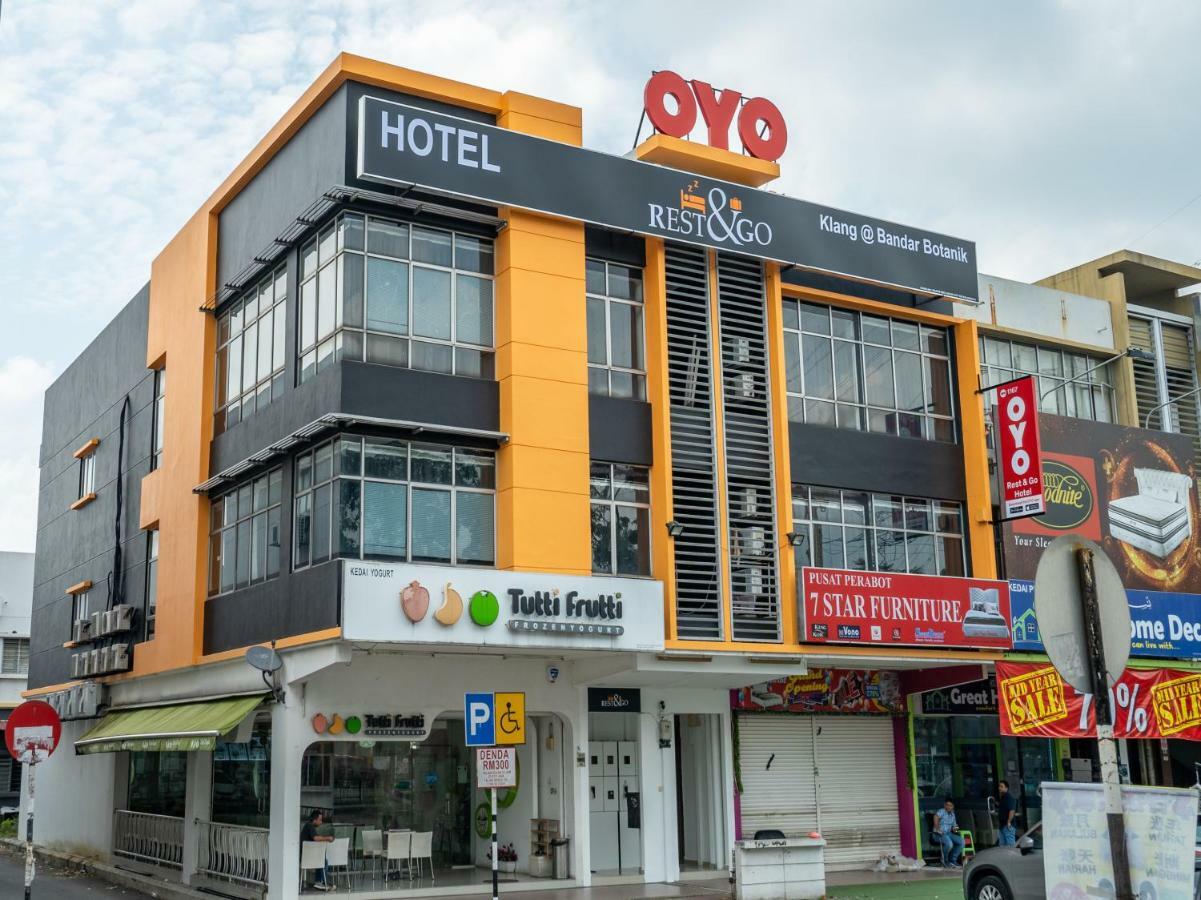 Oyo 1167 Rest And Go Hotel كلانغْ المظهر الخارجي الصورة